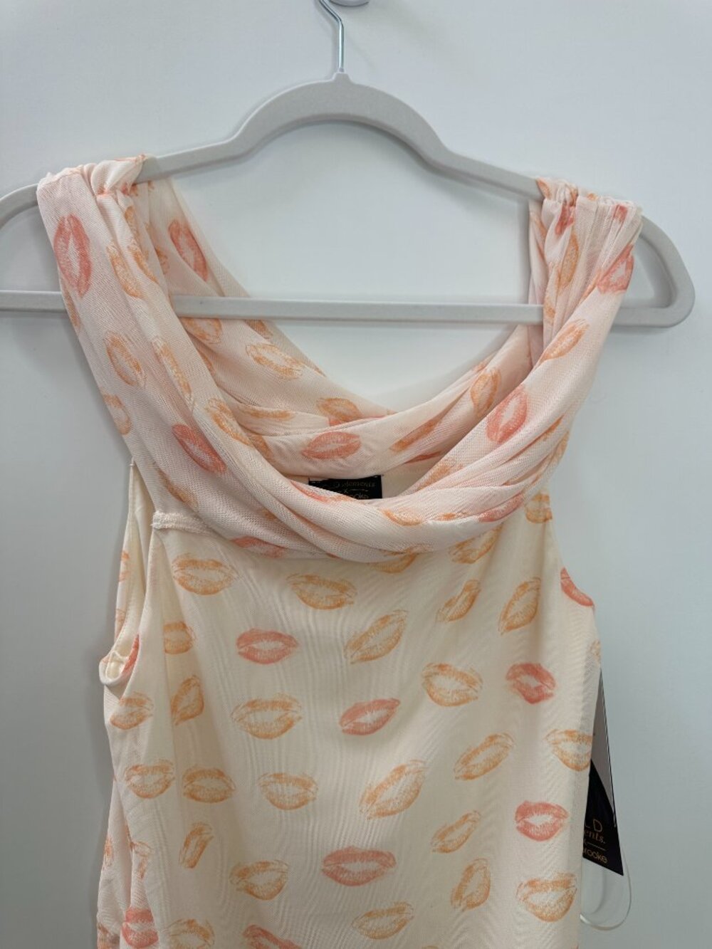 NWT Bold Elements x Ally Brooke Lip Print Mesh Top Ruched Off Shoulder Y2K Style - Picture 3 of 12